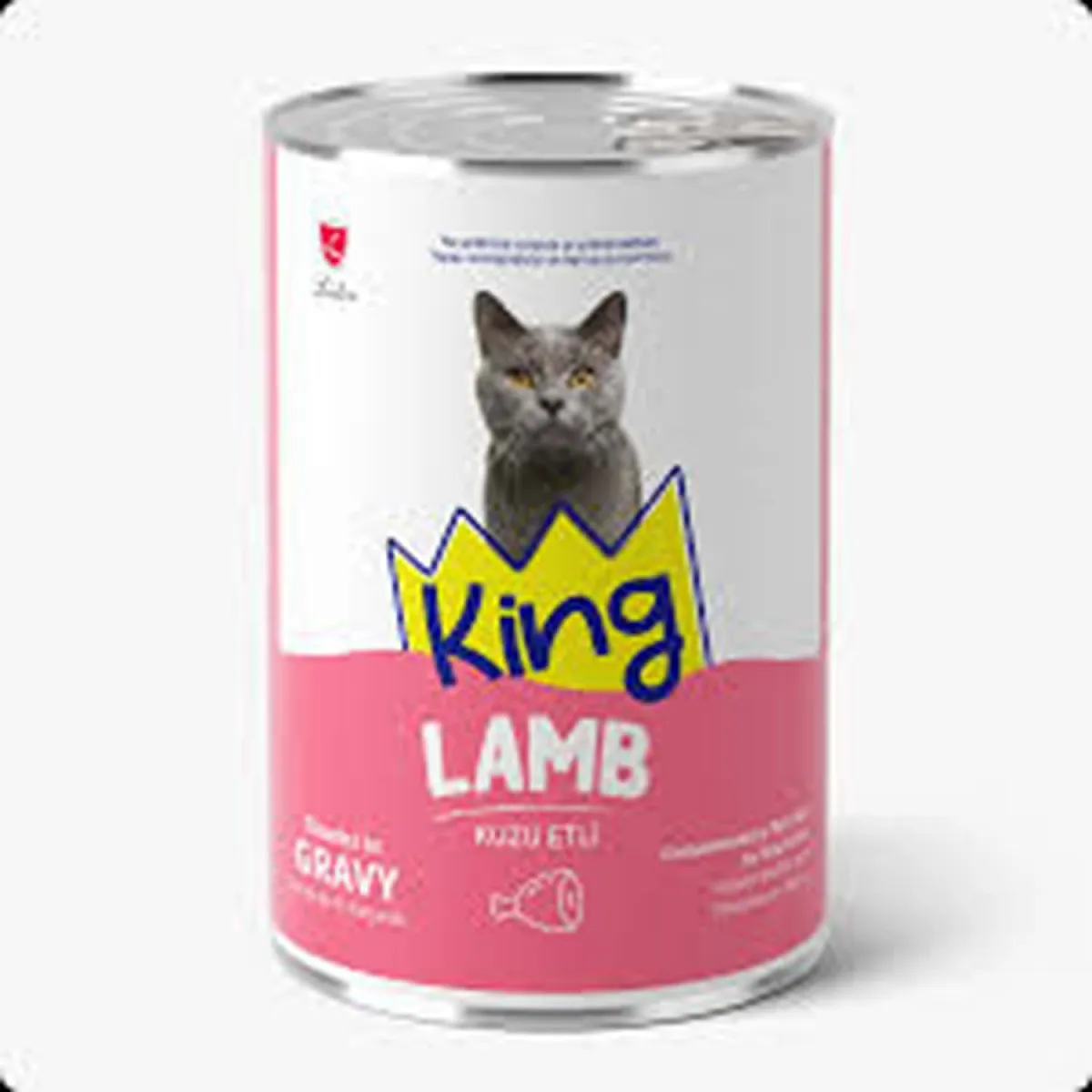 King Konserve Sos İçinde Et Parçacıklı Kuzu Etli Yetişkin Kedi Maması 400 g