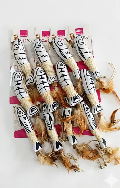 ROYALIST Zilli Kuyruklu İpli Kedi Oyuncak Balık